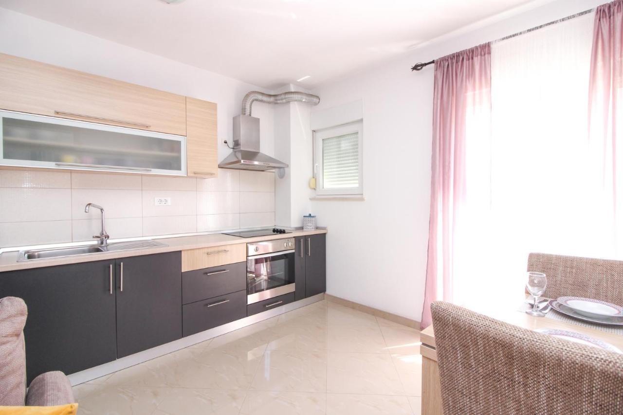 Apartments Lotta Zadar Eksteriør billede